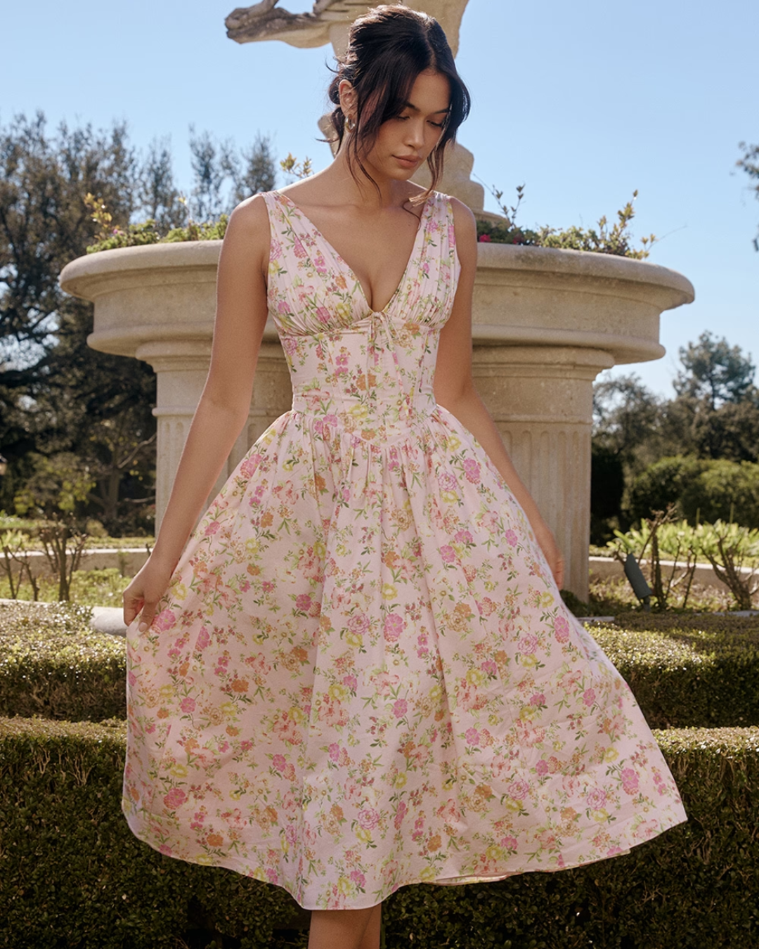 Semi-Formal vs Cocktail Attire: What's the Difference for a Wedding Guest?