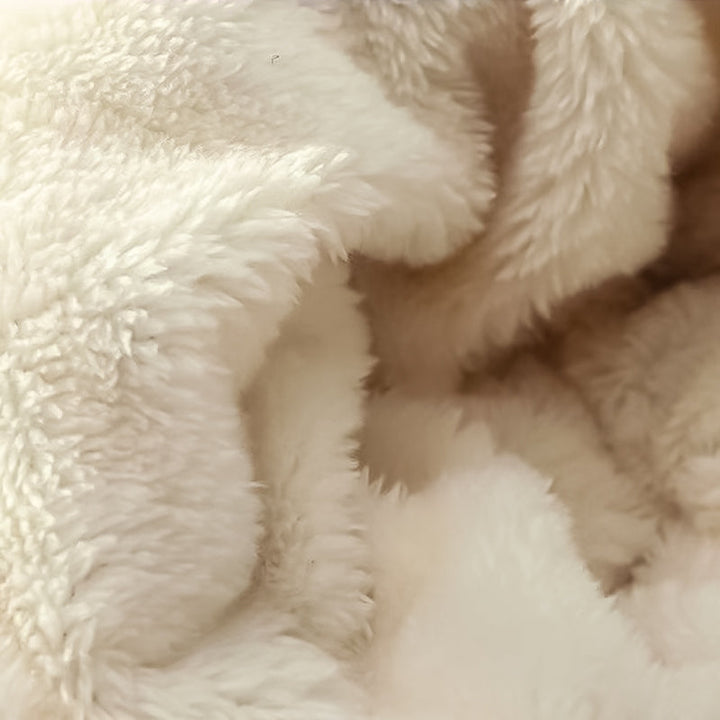 Fleece-lined windproof hat and scarf with integrated ear protection