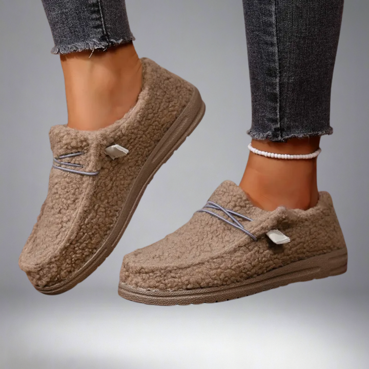 Luna™ | Warm Teddy Slippers