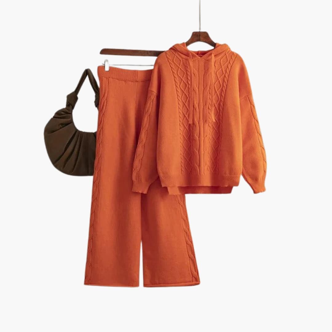 Fenella | Women's Oversized Hooded Cable Knit Sweater Set