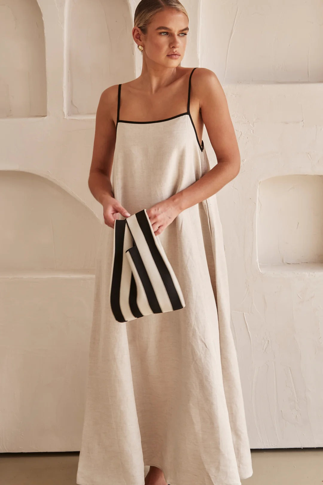 Contrast Trim Spaghetti Strap Square Neck Oversized Linen Maxi Dress