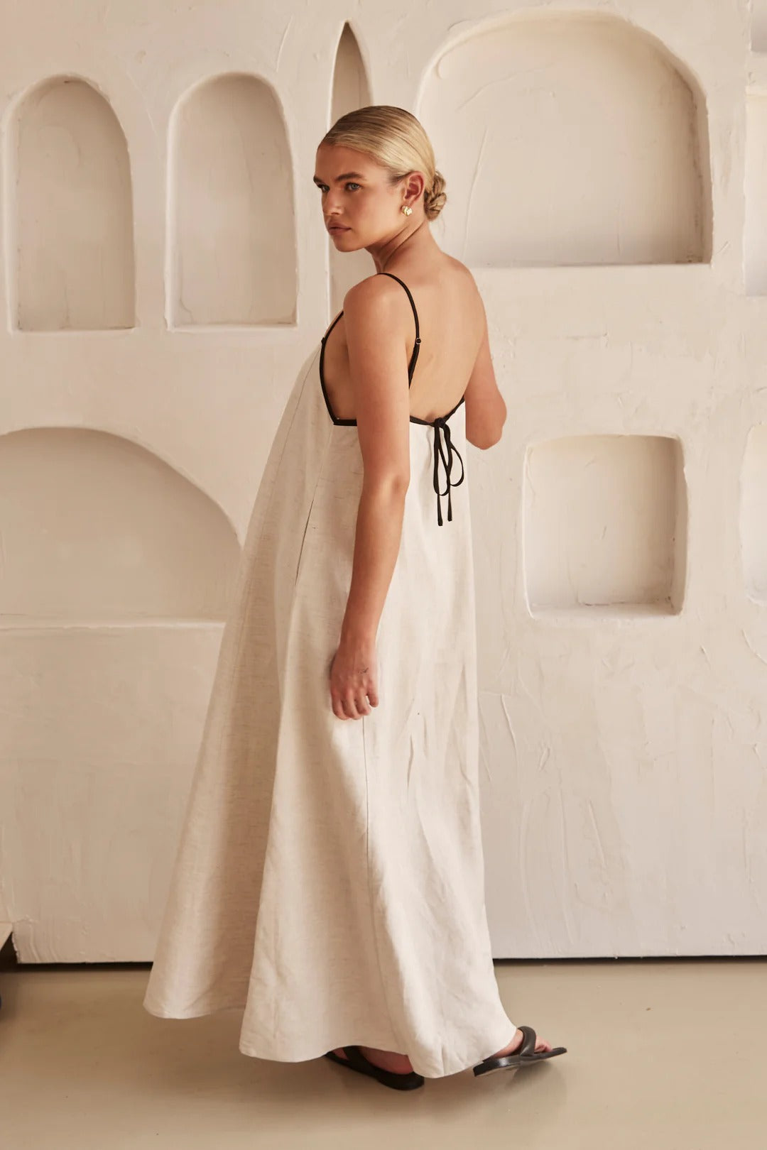 Contrast Trim Spaghetti Strap Square Neck Oversized Linen Maxi Dress