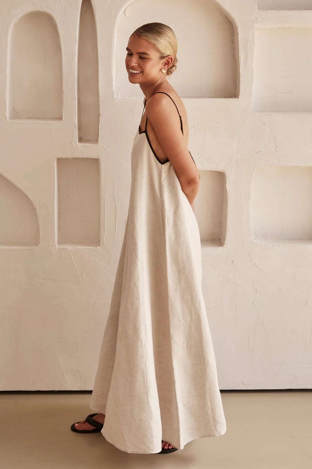 Contrast Trim Spaghetti Strap Square Neck Oversized Linen Maxi Dress