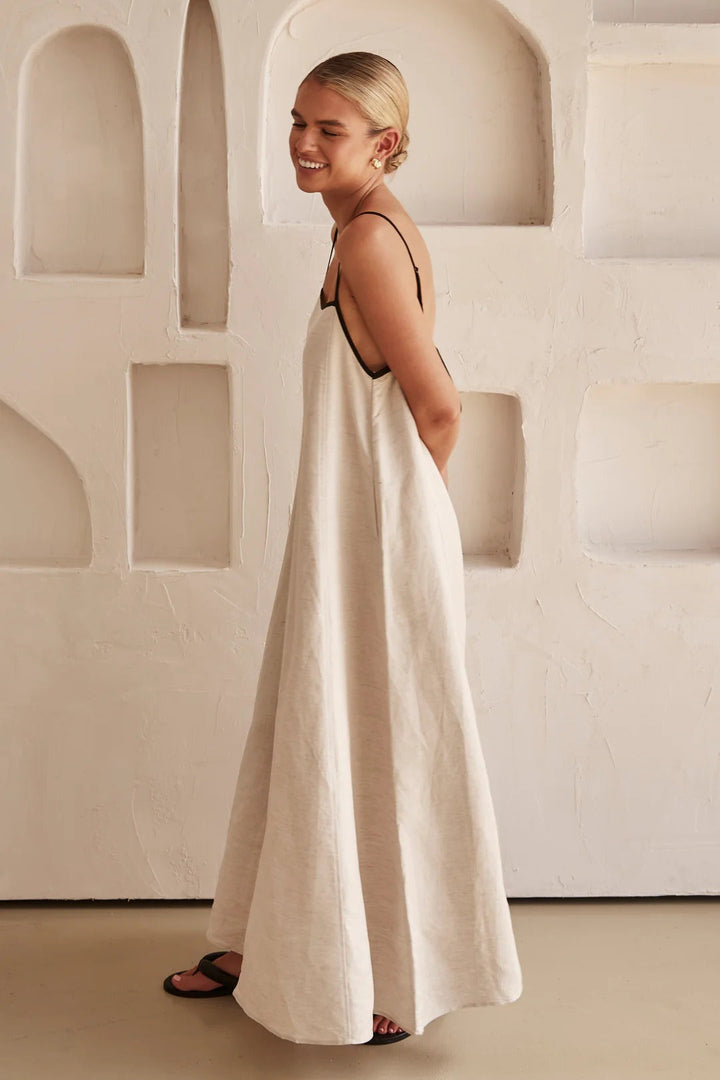 Contrast Trim Spaghetti Strap Square Neck Oversized Linen Maxi Dress