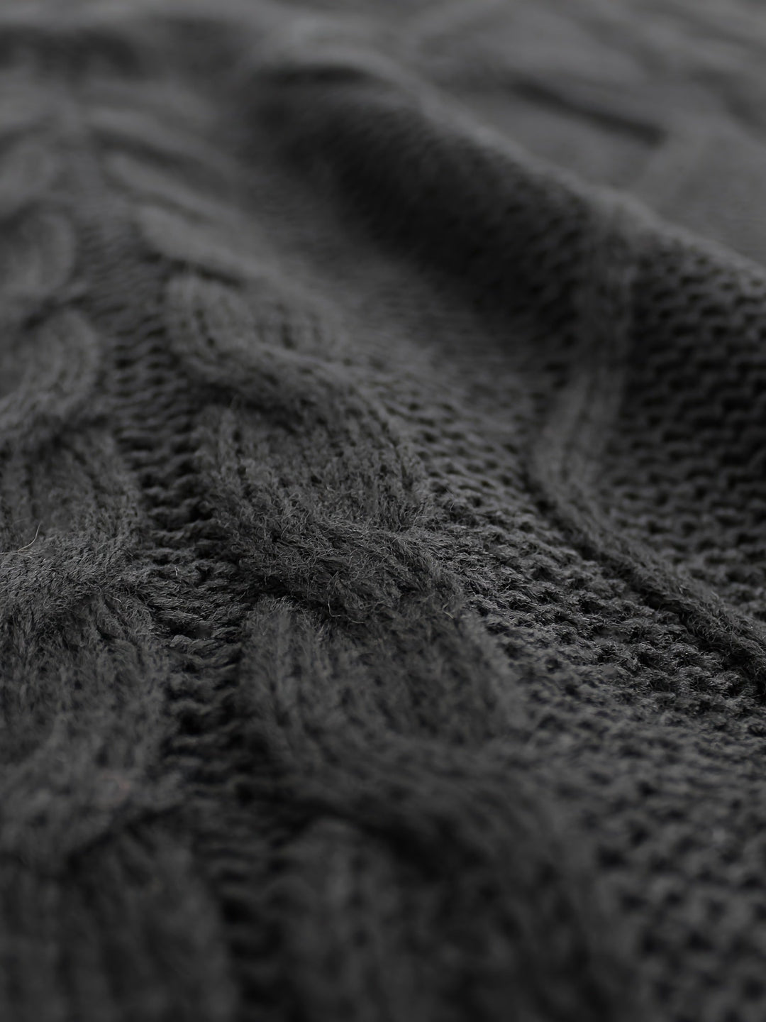 Wrenley | Women's Cable Knit V-Neck Sweater Vest