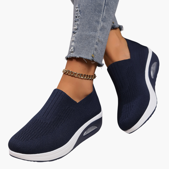 Knit Slip-On Air Cushion Platform Sneaker