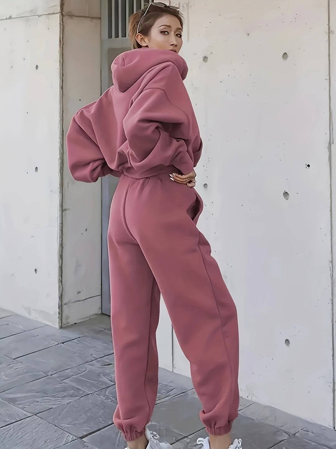 Frankie | Women's Oversized Hooded Sweatshirt and Jogger Set