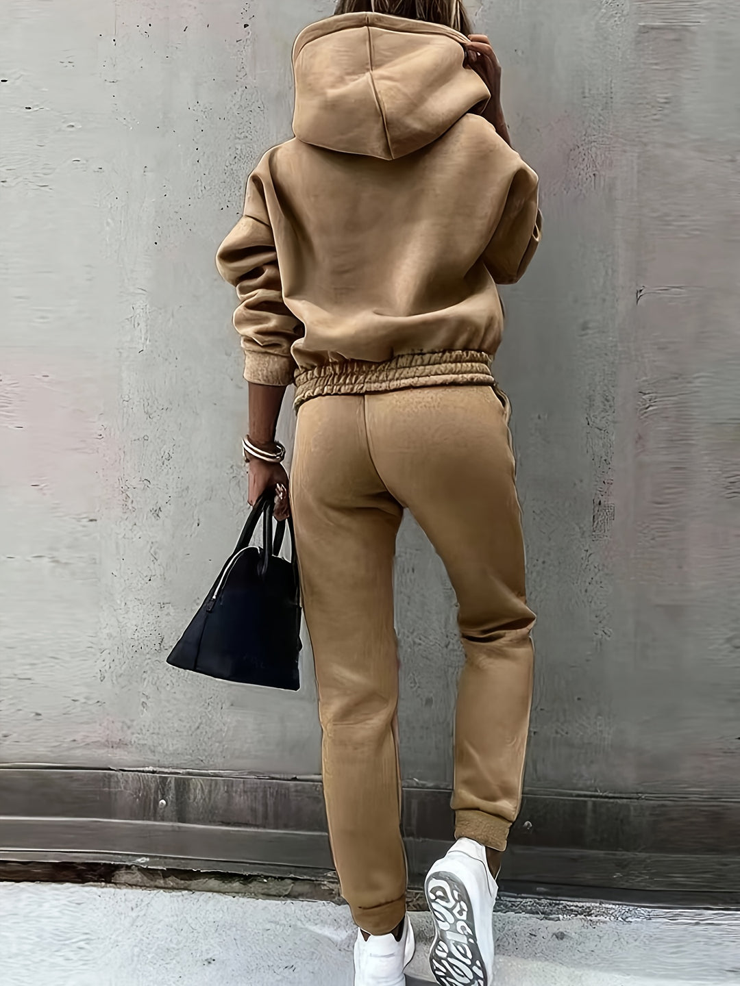 Isla | Women's Hooded Sweatshirt and Slim Jogger Set