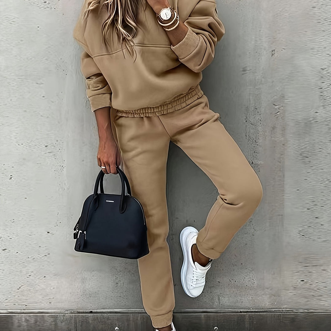 Isla | Women's Hooded Sweatshirt and Slim Jogger Set