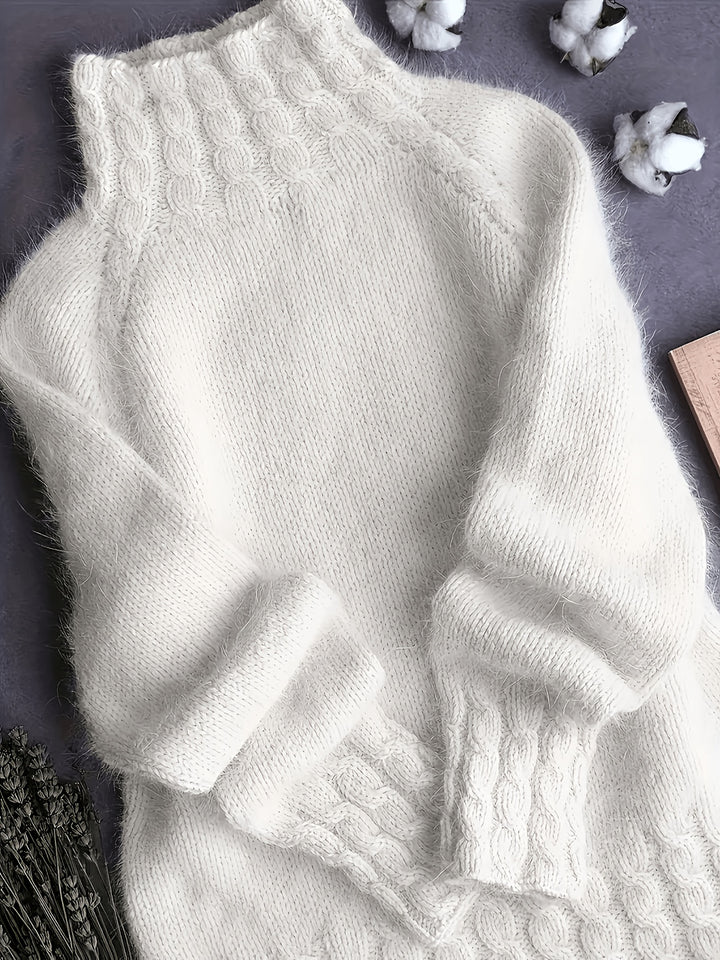 Marisienne | Women's Alpaca Wool Cable Knit Turtleneck Sweater