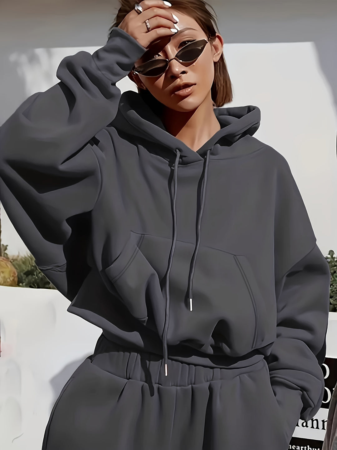 Frankie | Women's Oversized Hooded Sweatshirt and Jogger Set