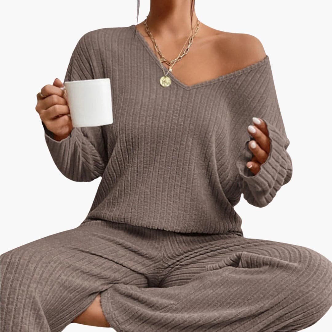 Thalia | Women's V-Neck Ribbed Knit Sweater Set