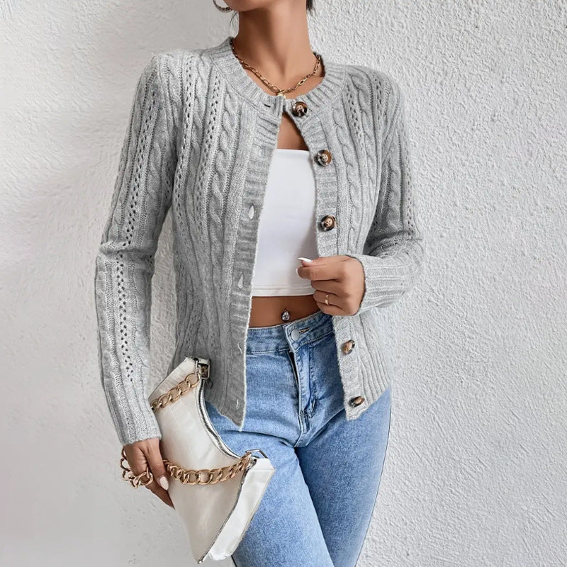 Juniper | Women's Cropped Cable Knit Cardigan