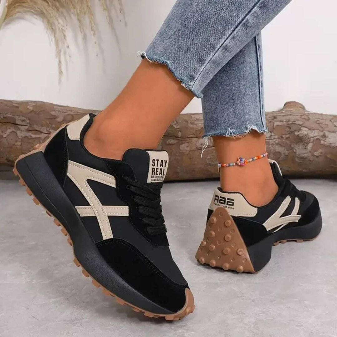Contrast Panel Retro Lace Up Chunky Sole Sneaker