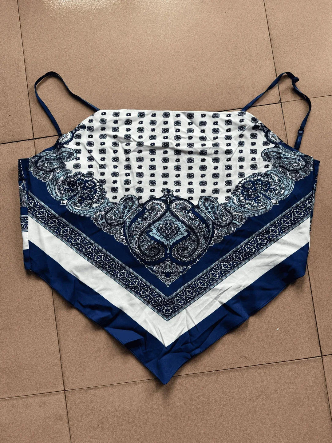 Lara - Stylish Printed Lace-Up Vest & Pants Set