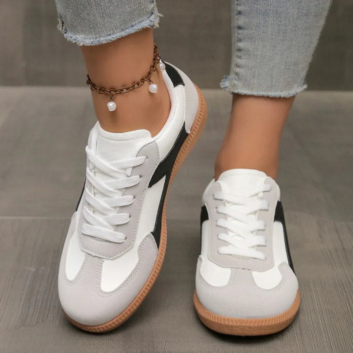 Retro Colorblock Lace Up Gum Sole Casual Sneaker