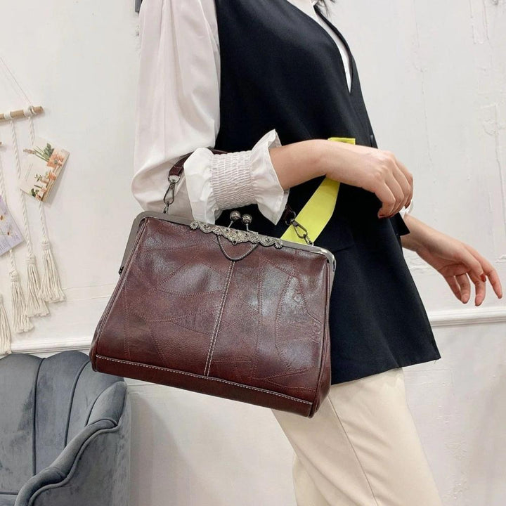 Isabeau | Women's Vintage Kiss-Lock Crossbody Handbag