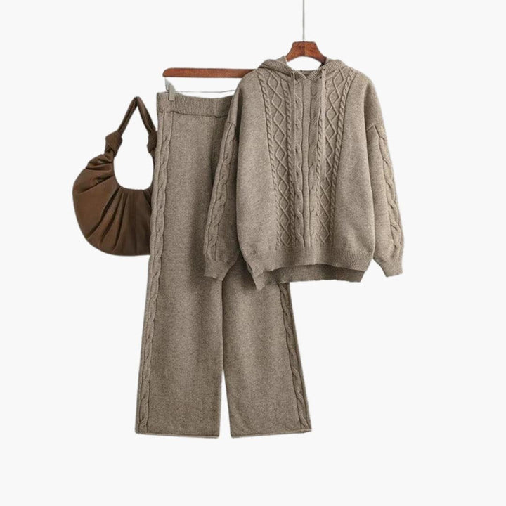 Fenella | Women's Oversized Hooded Cable Knit Sweater Set