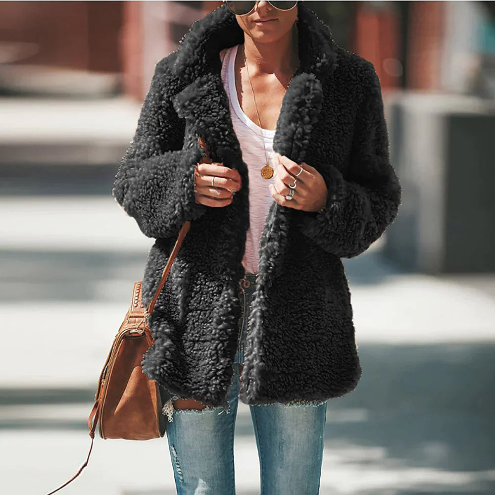 Jamie | Women's Relaxed Fit Teddy Fleece Jacket with Notched Lapel